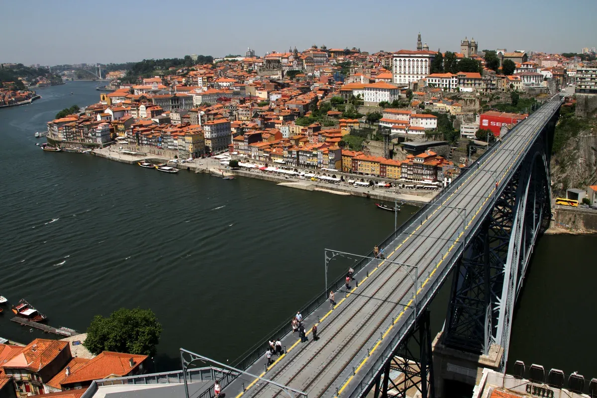 Ponte Luís I crossing the Douro between Porto and Gaia on a port wine tours route